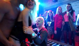 realidad hardcore fiesta club sexo en grupo