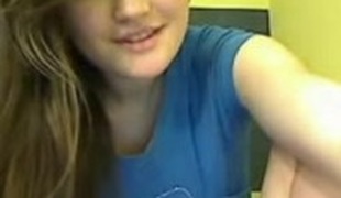 amateur jeune brunette masturbation webcam